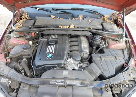 2011 BMW 328I z USA, uszkodzony, nr VIN WBAPH5C52BA998996